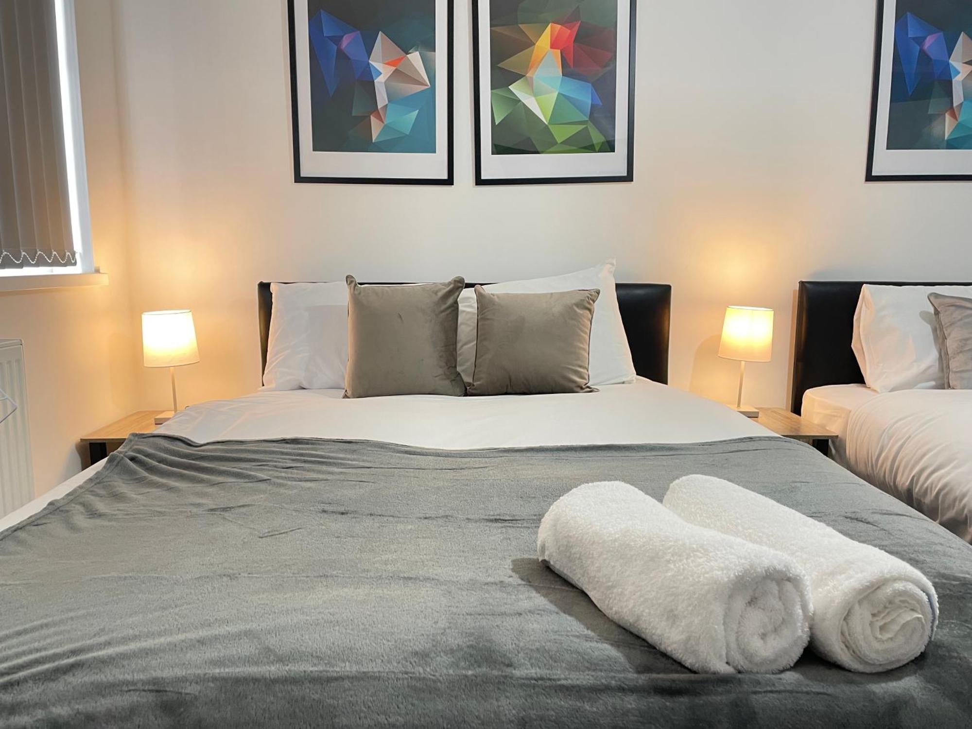 4 Bedroom 2 Bathroom Shared House - Near Bhx And Nec Birmingham Eksteriør billede