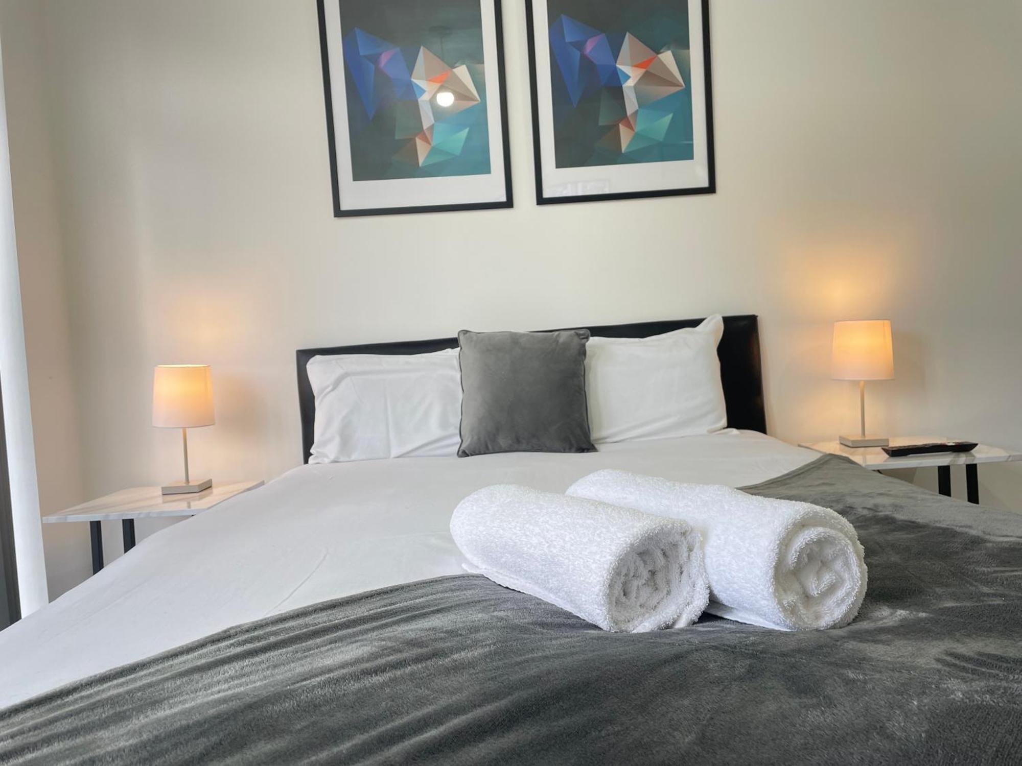 4 Bedroom 2 Bathroom Shared House - Near Bhx And Nec Birmingham Eksteriør billede